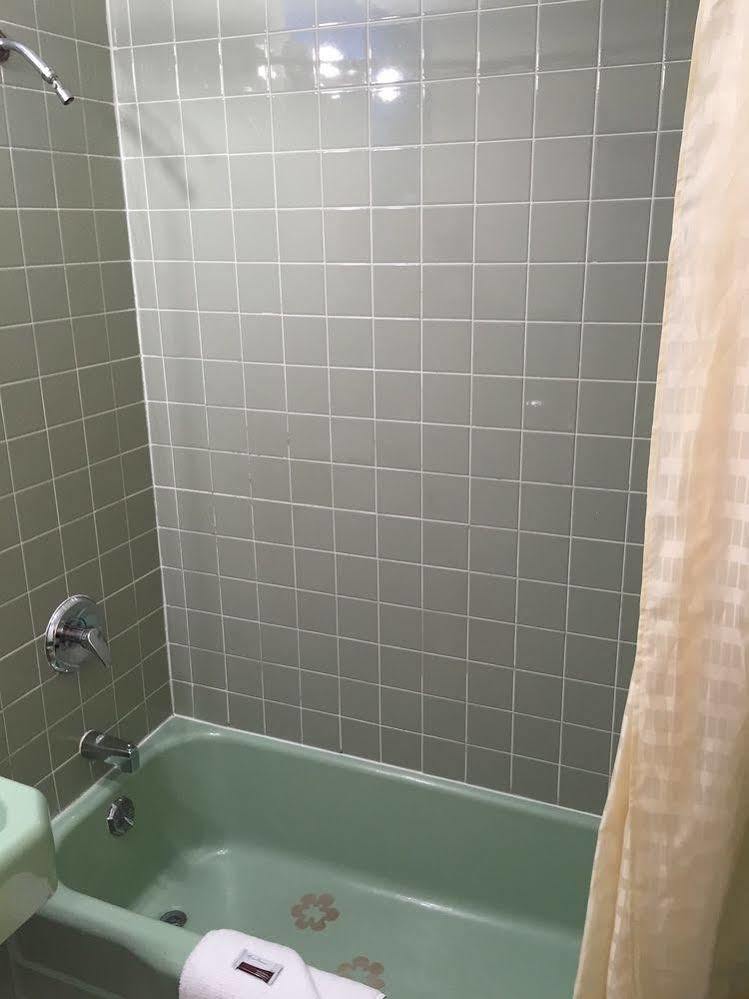 Biddeford Motel מראה חיצוני תמונה